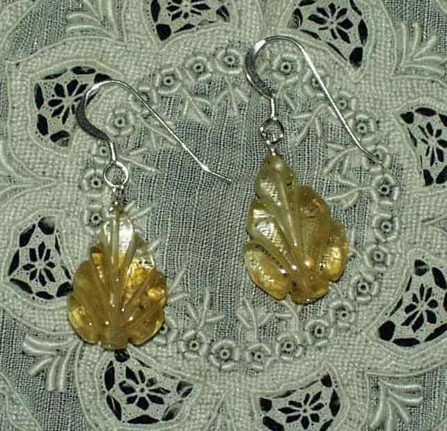 picture of earrings